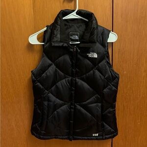 The North Face 550 Puffer Vest Black (xs)